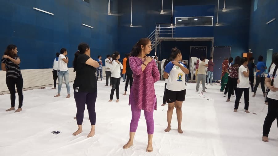 Bhagini Nivedita College Yoga day photo 3